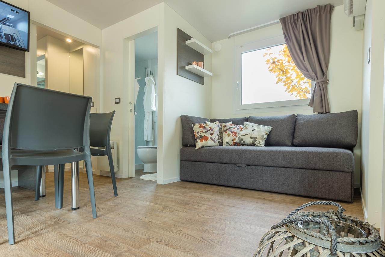 Diana & Josip Mobile Homes Biograd Na Moru Buitenkant foto